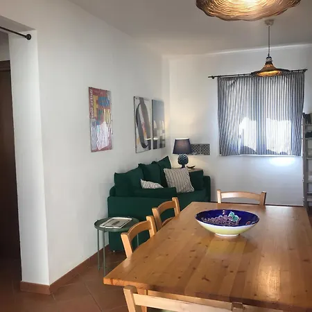 Casa *